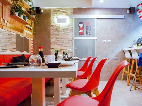 SMARTBOX - Natale da buongustai: 1 romantica cena con vino per 2 persone - Cofanetto regalo - 11