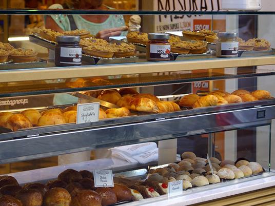 SMARTBOX - Napoli da gustare: 1 notte per 2 persone e street food tour nelle strade del centro storico - Cofanetto regalo - 13