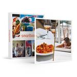 SMARTBOX - Parentesi romantica di coppia: 1 giornata alle terme e 1 raffinata cena per 2 - Cofanetto regalo