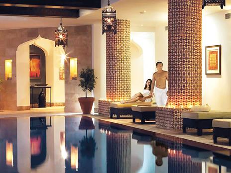 SMARTBOX - Parentesi relax e gusto: 1 giornata in spa di lusso e 1 cena gourmet per 2 - Cofanetto regalo - 5