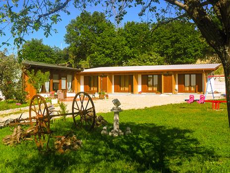 SMARTBOX - Parentesi gourmet: 2 notti in agriturismo con cene per 2 - Cofanetto regalo - 3