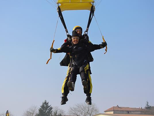 SMARTBOX - Brividi ad alta quota: 1 suggestivo volo in paramotore biposto con video ricordo - Cofanetto regalo - 5