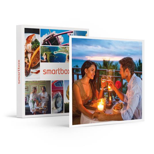 SMARTBOX - A tavola con amore: romantiche cene per 2 - Cofanetto regalo - 2