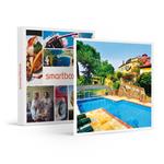 SMARTBOX - Soggiorno da favola in Piemonte: 1 romantica notte con aperitivo al Castello Rosso - Cofanetto regalo