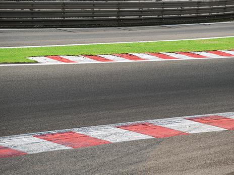 SMARTBOX - 2 giri alla guida di una Subaru Rally su circuito professionistico - Cofanetto regalo - 5