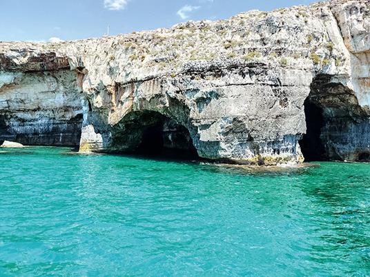 SMARTBOX - Tour in barca per la famiglia alle grotte di Santa Maria di Leuca con aperitivo a bordo - Cofanetto regalo - 13