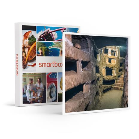 SMARTBOX - Enigmi e misteri: tour guidato tra le cripte e le catacombe della Città Eterna per 2 - Cofanetto regalo