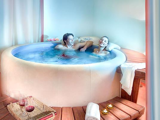 SMARTBOX - Nel cuore del Chianti: 2 notti in dimora d'epoca con accesso Spa e cena gourmet per 2 - Cofanetto regalo - 5