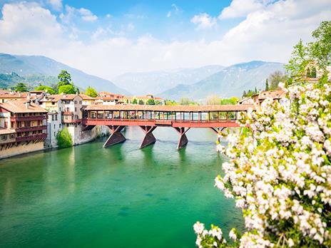 SMARTBOX - 2 notti con aperitivo, degustazione di grappa e passeggiata in bicicletta - Cofanetto regalo - 5