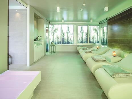 SMARTBOX - Relax vista mare a Rimini: percorso Spa e cena di 4 portate per 2 persone - Cofanetto regalo - 6