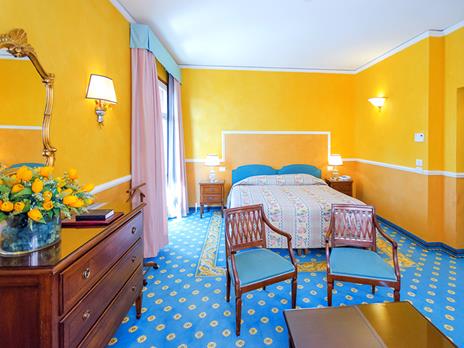 SMARTBOX - Relax al Grand Hotel Tamerici di Montecatini: 4 notti, 2 cene e 2 accessi al Thermarium - Cofanetto regalo - 3