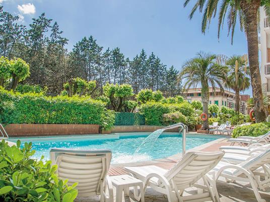 SMARTBOX - Relax 4* a Montecatini Terme: 1 notte al Grand Hotel Tamerici con rituale benessere - Cofanetto regalo - 11