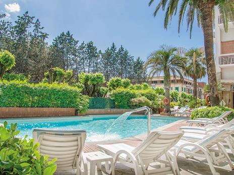 SMARTBOX - 1 notte al Grand Hotel Tamerici di Montecatini con rituale benessere e degustazione vini - Cofanetto regalo - 11