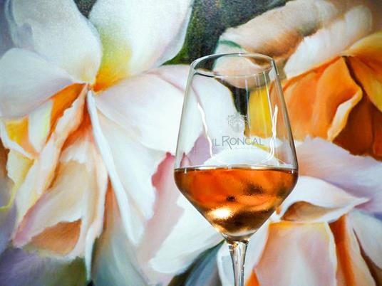 SMARTBOX - Friuli da bere: una pregiata selezione di 3 vini Doc Friuli Colli Orientali a domicilio - Cofanetto regalo - 5