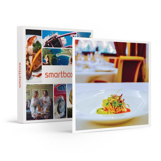 SMARTBOX - Lussuosa fuga gourmet: 2 notti in hotel 5* con 2 cene - Cofanetto regalo