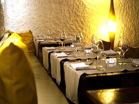 SMARTBOX - Firenze da gustare: 1 romantica cena di 5 portate nel centro storico con vino incluso - Cofanetto regalo - 13