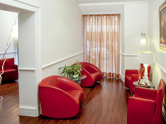 SMARTBOX - Al cuore di Roma: 1 magica notte con colazione e aperitivo al 4* Hotel Gambrinus - Cofanetto regalo - 7