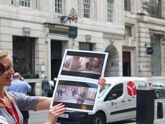 SMARTBOX - Il mondo di Bridget Jones®: tour di Londra a piedi per 2 persone - Cofanetto regalo - 11