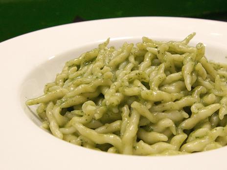 SMARTBOX - Sapori liguri: pesto genovese e trofiette di Recco con consegna a domicilio - Cofanetto regalo - 13