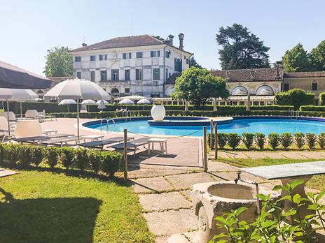SMARTBOX - 2 lussuose notti in Junior Suite con cena presso il raffinato 5* Hotel Villa Condulmer - Cofanetto regalo - 14