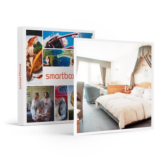 SMARTBOX - 2 notti con romantica cena al 4* Alpin Royal Wellness Refugium & Resort Hotel in Alto Adige - Cofanetto regalo