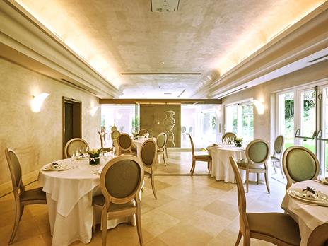 SMARTBOX - A tutto relax nelle Marche: 2 notti al 5* Villa Lattanzi con accesso di 1h alla Spa privata - Cofanetto regalo - 13