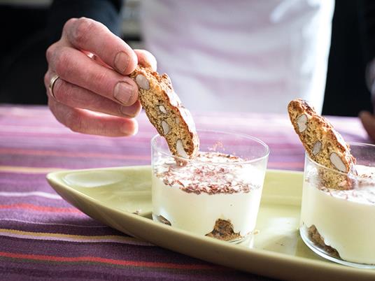SMARTBOX - In cucina con le Cesarine: 5 lezioni online sui dessert, disponibili in tutta Italia - Cofanetto regalo - 13