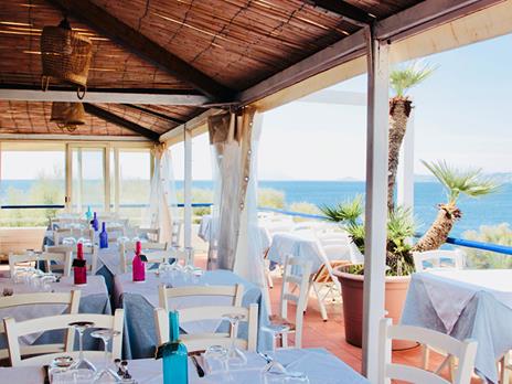 SMARTBOX - 1 notte in hotel 4* vista mare con lezione di cucina e cena a Ercolano - Cofanetto regalo - 11