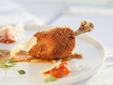 SMARTBOX - Soggiorno vista mare a Ercolano: 1 notte in hotel 4* con pranzo o cena di 3 portate - Cofanetto regalo - 7