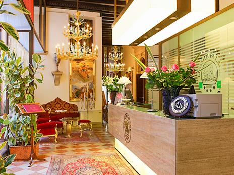 SMARTBOX - Tra le calli di Venezia: 1 magica notte con colazione in hotel 4* - Cofanetto regalo - 4