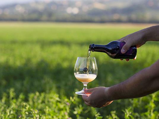 SMARTBOX - Birrificio Karma: 2 bottiglie di birra artigianale e shopper bag con consegna a domicilio - Cofanetto regalo - 5