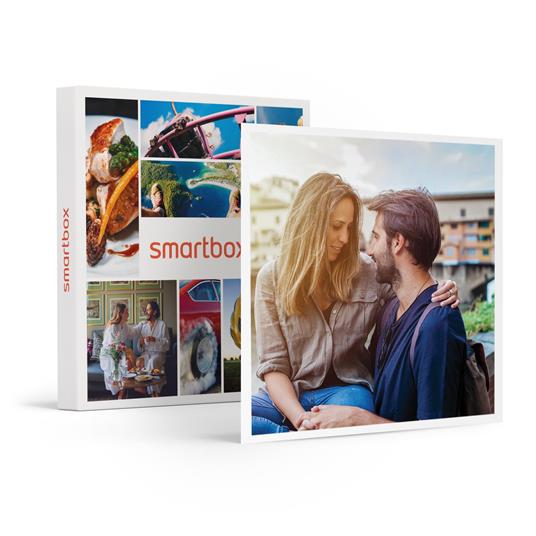 SMARTBOX - Sole, cuore, amore: 1 notte con colazione nelle città più romantiche d'Italia - Cofanetto regalo - 2