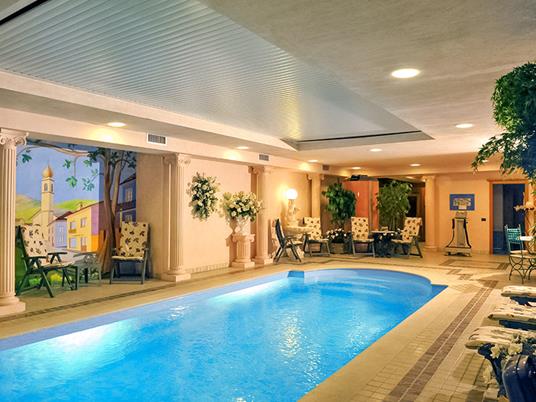 SMARTBOX - 2 notti al 4* La Bocchetta Hotel Wellness & Relax con cena di 3 portate e accesso piscina - Cofanetto regalo - 6