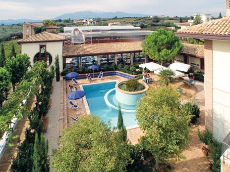 SMARTBOX - Mille e una notte da vivere - Cofanetto regalo - 1 notte con colazione oppure 1 notte con colazione e aperitivo o - 7