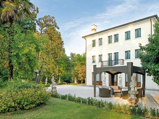 SMARTBOX - Mille e una notte d'incanto - Cofanetto regalo - 1 o 2 notti con colazione o 1 notte con colazione e cena o perco - 6