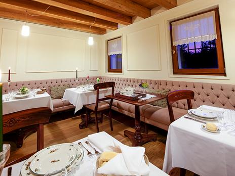 SMARTBOX - A cena con mamma: 1 invitante menù per 2 amanti del gusto - Cofanetto regalo - 3