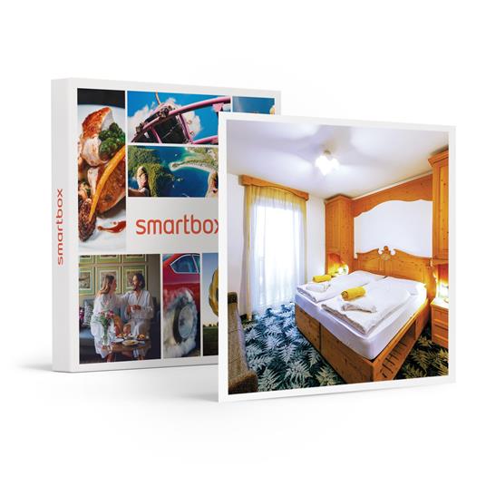 SMARTBOX - Fuga romantica in Trentino Alto Adige con cena a lume di candela - Cofanetto regalo