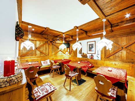 SMARTBOX - Fuga romantica in Trentino Alto Adige con cena a lume di candela - Cofanetto regalo - 5