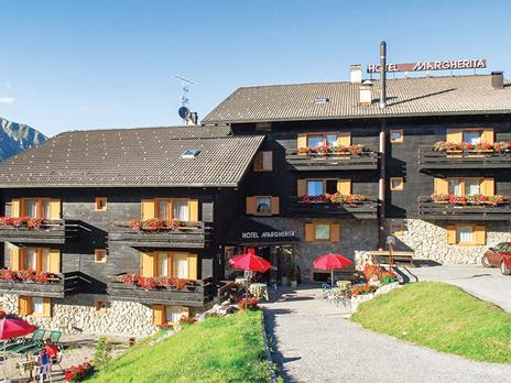 SMARTBOX - Io & Te a Livigno: 1 notte in Suite con pausa benessere, aperitivo tipico e cena di 3 portate - Cofanetto regalo - 13