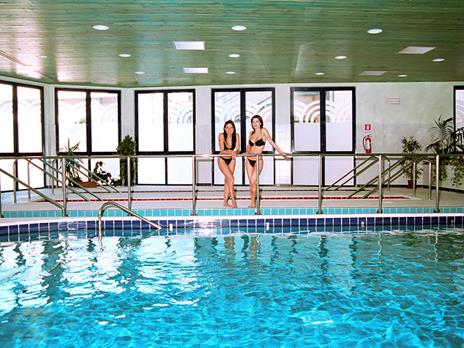 SMARTBOX - Sogni di benessere: 1 ingresso Spa con rituale ai fanghi termali - Cofanetto regalo - 7