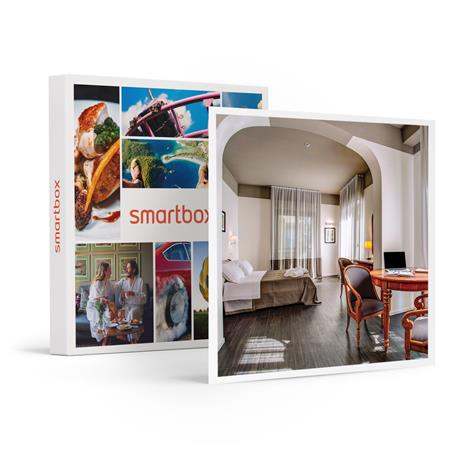SMARTBOX - Insieme sulla Riviera Romagnola: 1 notte con accesso idromassaggio e servizio spiaggia - Cofanetto regalo