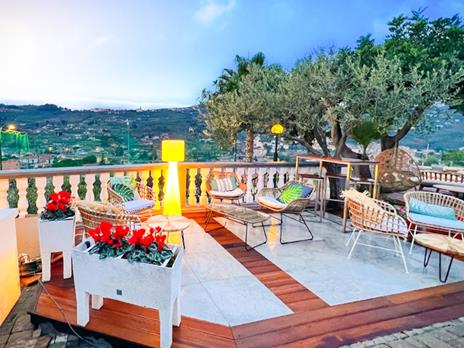 SMARTBOX - 2 notti con accesso Spa ed escursione nel Parco costiero della Riviera dei Fiori - Cofanetto regalo - 4