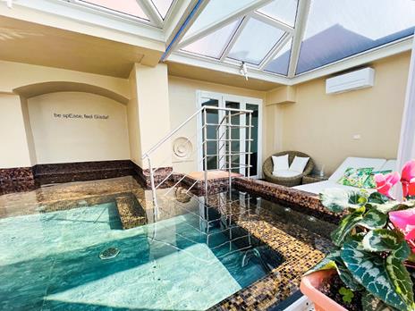 SMARTBOX - 2 notti con accesso Spa ed escursione nel Parco costiero della Riviera dei Fiori - Cofanetto regalo - 5