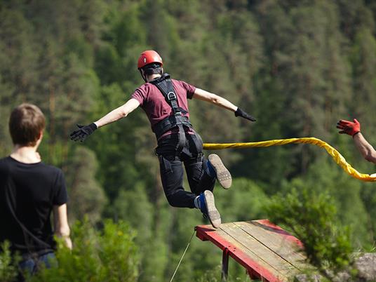 SMARTBOX - 1 salto singolo di Bungee Jumping con briefing e riprese video inclusi - Cofanetto regalo - 4