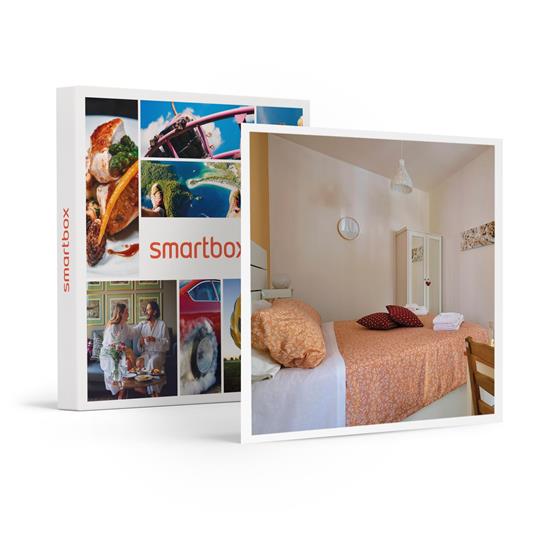 SMARTBOX - Romantica Scicli: 1 notte con idromassaggio e tour in bici - Cofanetto regalo