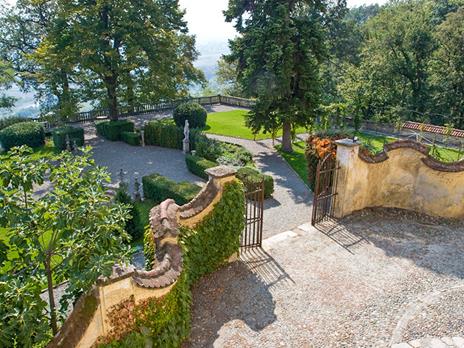 SMARTBOX - 2 romantiche notti di delizie al Castello di Rocca Grimalda - Cofanetto regalo - 7