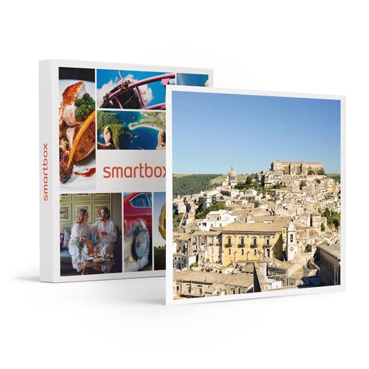 SMARTBOX - A spasso per Ragusa Modica e Scicli: 1 tour con partenza da Catania e auto privata da 1 a 4 persone