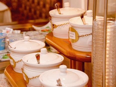 SMARTBOX - Natura e relax sulle Dolomiti: 1 notte in camera doppia con colazione e accesso spa di 1h - Cofanetto regalo - 4