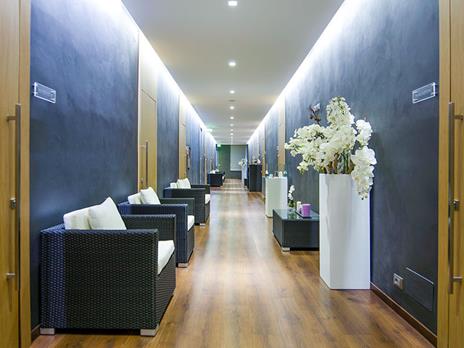 SMARTBOX - Insieme a Montegrotto Terme: 1 notte in hotel 4* con accesso alla spa e massaggio a scelta - Cofanetto regalo - 3