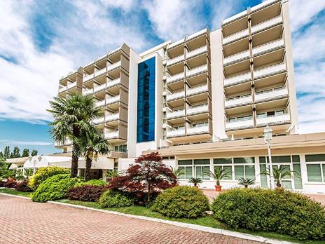 SMARTBOX - Alle terme con gusto: 2 notti in hotel 4* a Montegrotto Terme con accesso spa e cena - Cofanetto regalo - 4